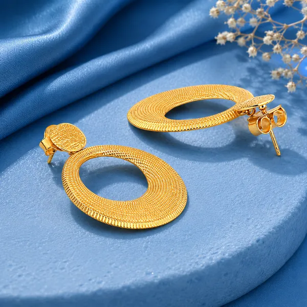 Kira_Golden_Circle_Earrings