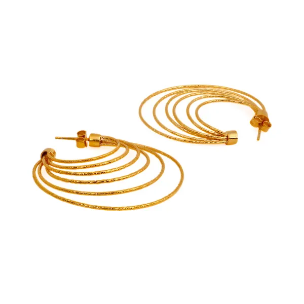 Nyra_Golden_Wire_Earrings