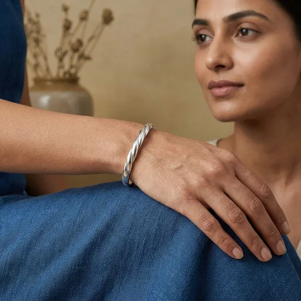 Veda_Silver_Cuff_Bracelets
