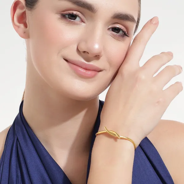 Rosa_Golden_Wire_Cuff_Bracelets