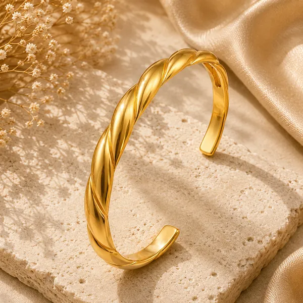 Veda_Golden_Cuff_Bracelets