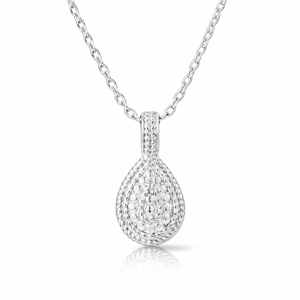 Jia_Silver_Embossed_Necklace