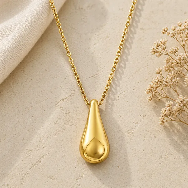 Sia_Golden_Slider_Necklace