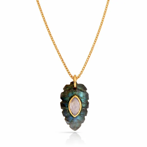 Tia_Golden_Leaf_Necklace