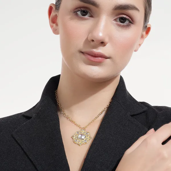 Amy_Golden_Zirconia_Necklace