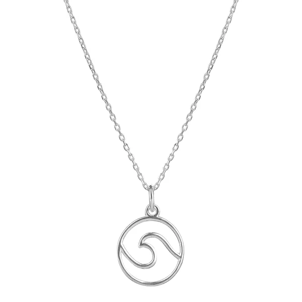 Mia_Silver_Elegant_Pendant