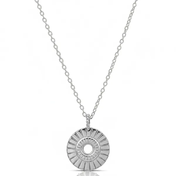 Riya_Silver_Embossed_Pendant