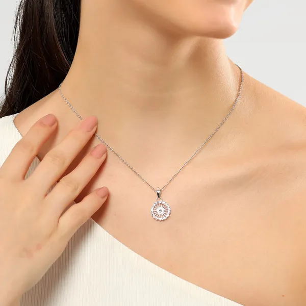 Ava_Silver_Crystal_Pendant