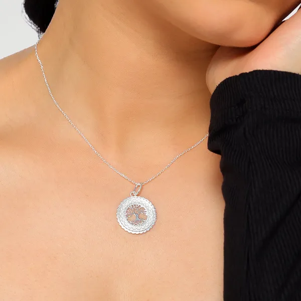 Lucy_Silver_Tree_Pendant