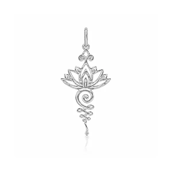 Luna_Silver_Floral_Pendant