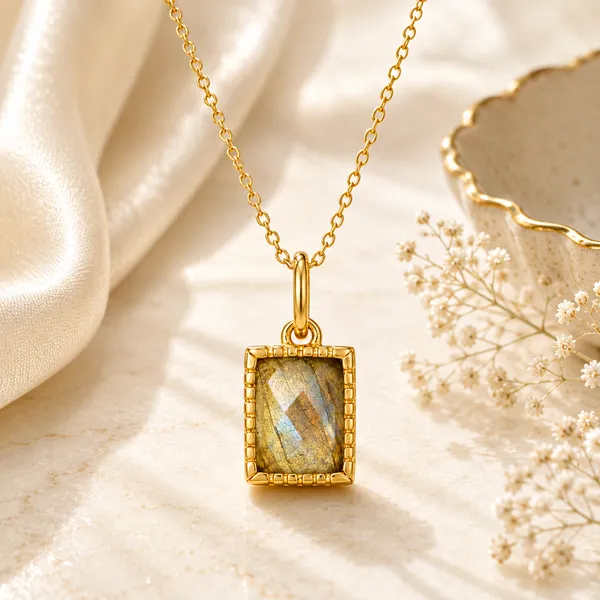 Nora_Golden_Labradorite_Pendant
