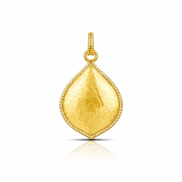 Nora_Golden_Pendant