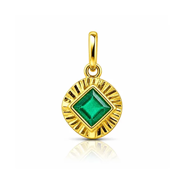 Anna_Golden_Emerald_Pendant