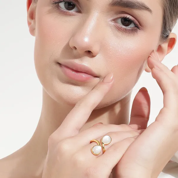 Kyra_Golden_Adjustable_Ring
