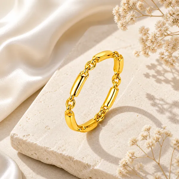 Nora_Golden_Adjustable_Ring