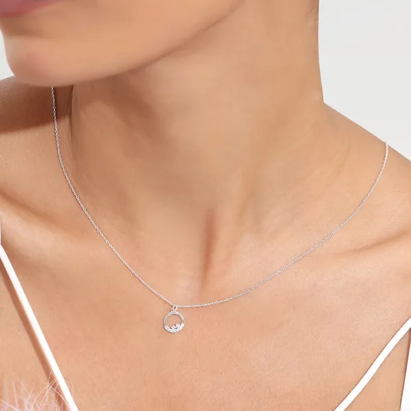 Jia_Silver_Zirconia_Necklace