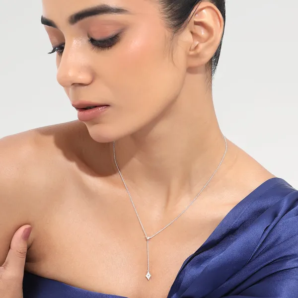 Lio_Silver_Zirconia_Necklace