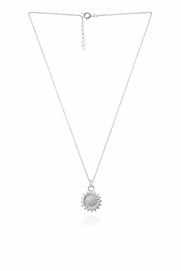 Ava_Silver_Sun_Flower_Necklace