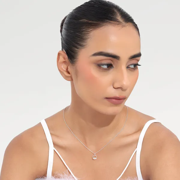 Jia_Silver_Zirconia_Necklace