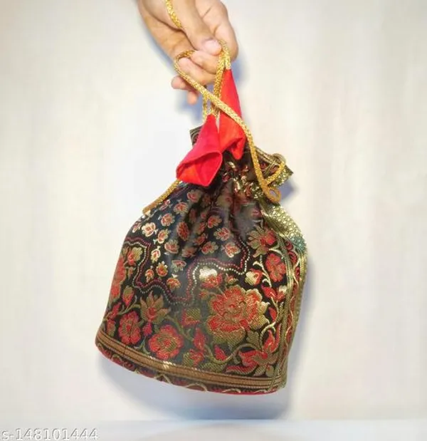Black_Banarasi_Silk_Brocade_Potli_Bag_For_Women