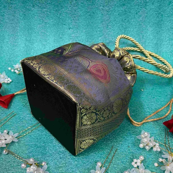 Eccentric_Grey_Handmade_Brocade_Silk_Banarasi_Potli_Bag_