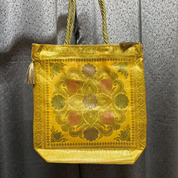 Yellow_Handcrafted_Banarasi_Trio_Set
