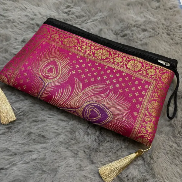 Rani_Pink_Banarasi_Silk_Brocade_Zari_Woven_Wallet_For_Women