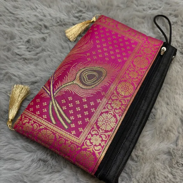 Rani_Pink_Banarasi_Silk_Brocade_Zari_Woven_Wallet_For_Women