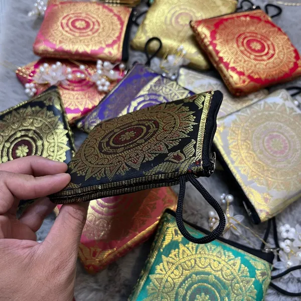 Combo_-_Banarasi_Coin_Pouch_Gift_Set