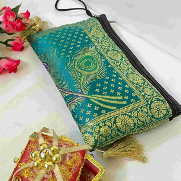 Bottle_Green_Exclusive_Handmade_Banarasi_Women_Wallets