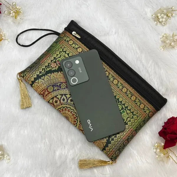 Dark_Bottle_Green_Shade_Handmade_Banarasi_Women_Wallet