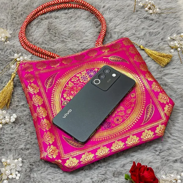 Rani_Pink_Handmade_Banarasi_Silk_Brocade_Floral_Zari_Ethnic_Handbag
