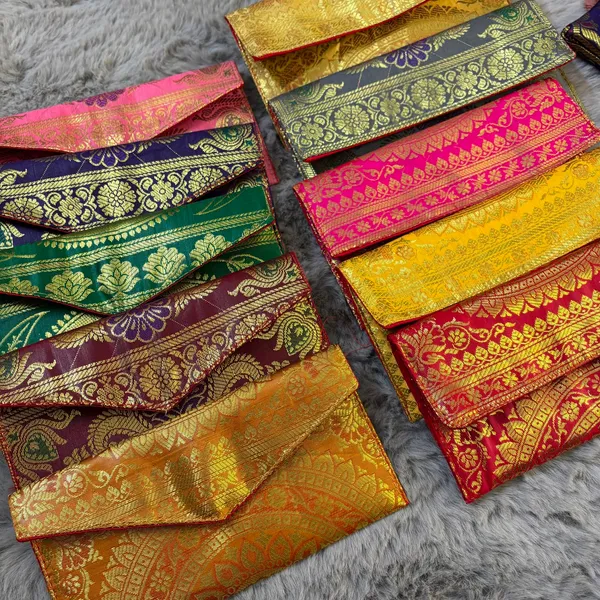 Pack_of_10_-_Banarasi_Broade_Silk_Lifafa_Envelopes_