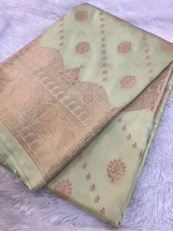 Pastel_Sea_Green_Shade_Soft_Silk_Banarasi_Saree