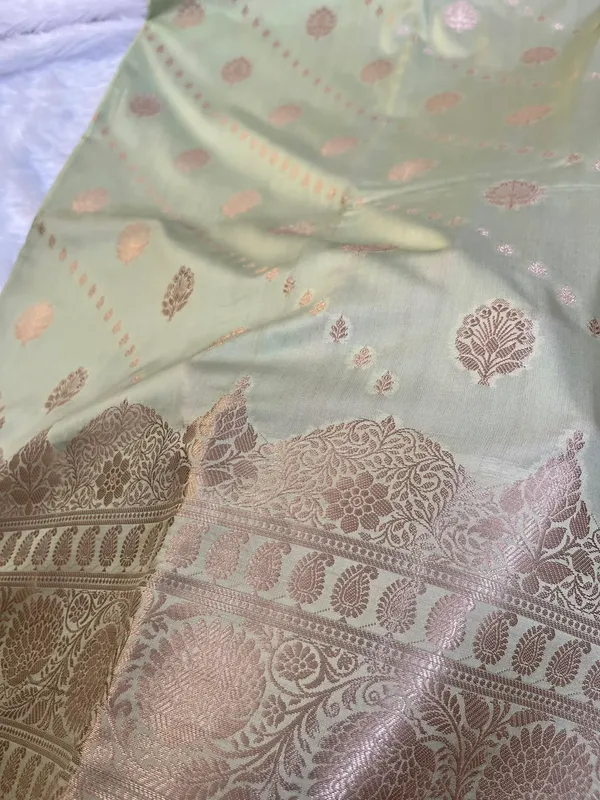 Pastel_Sea_Green_Shade_Soft_Silk_Banarasi_Saree