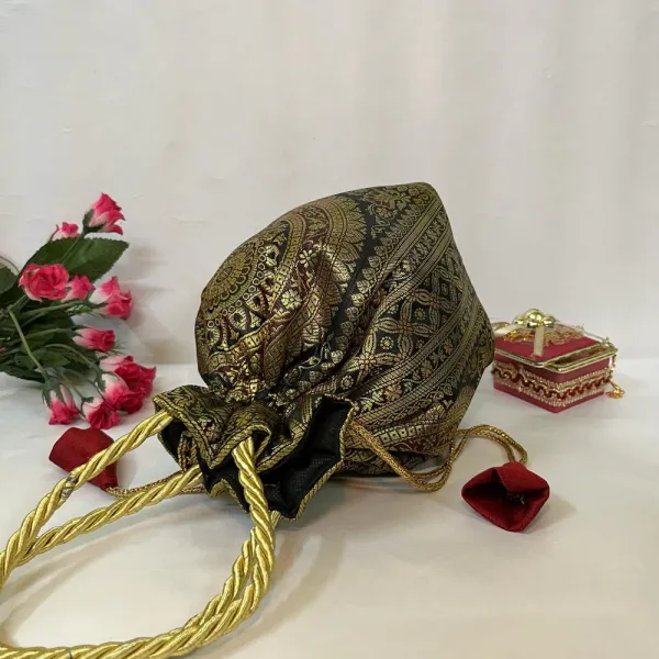 Stunning_Black_Colour_Banarasi_Potli_Bags