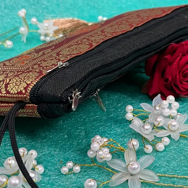Maroon_Exclusive_Handmade_Banarasi_Women_Wallet_
