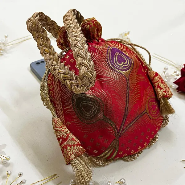 Bridal_Red_Banarasi_Silk_Brocade_Lace_Work_Potli_Bag