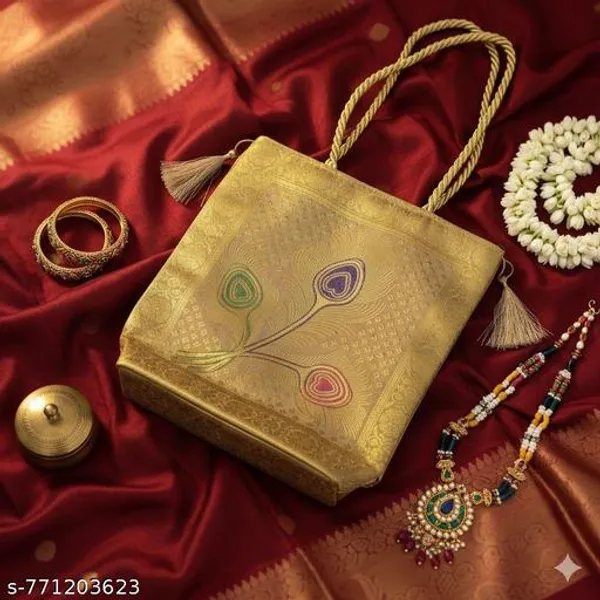 Beige_Banarasi_Silk_Brocade_Zari_Work_Handbag_For_Women