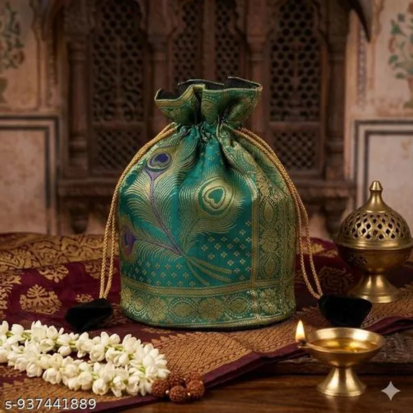 Elegant_Bottle_Green_Green_Colour_Banarasi_Potli_Bag