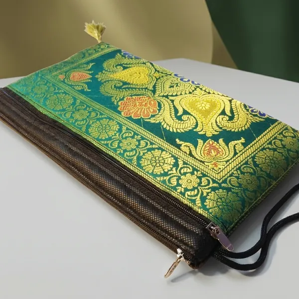 Green_Banarasi_Silk_Brocade_Two_Fold_Clutch_Wallet_For_Women