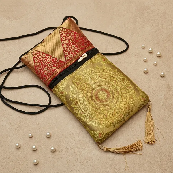 Gold_Banarasi_Silk_Brocade_Mobile_&_Coin_Bag_For_Women