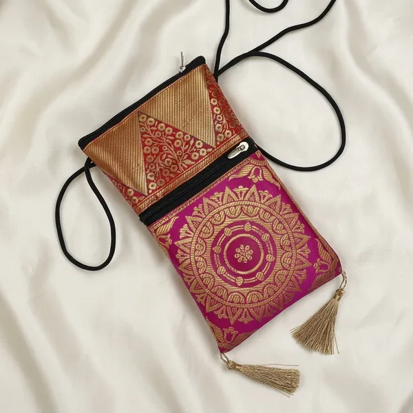 Pink_Banarasi_Silk_Brocade_Printed_Mobile_Sling_Bag_For_Women