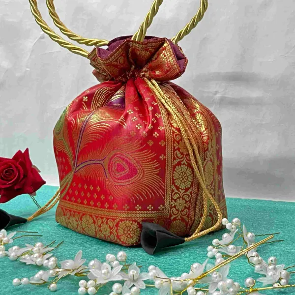 Red_Banarasi_Silk_Brocade_Ethnic_Potli_Bag_For_Women