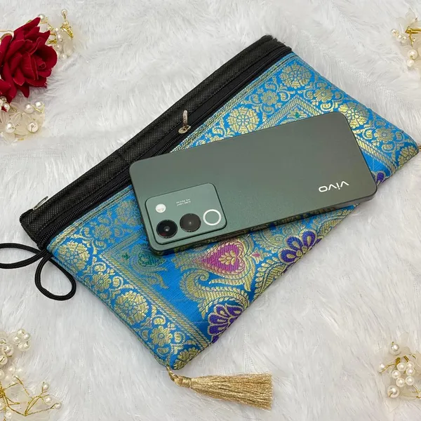 Firozi_Blue_Shade_Handmade_Banarasi_Women_Wallet