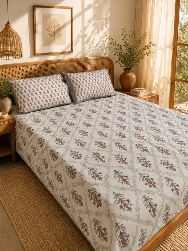 Grey_&_Pink__Cotton__Floral_Print_Kingsize_Bedsheet_with_2_Pillow_covers.