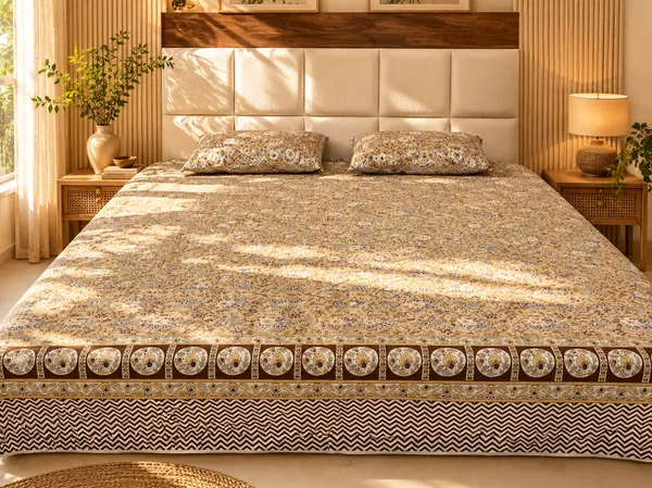Orange_Cotton__Floral_Print_Kingsize_Bedsheet_with_2_Pillow_covers.