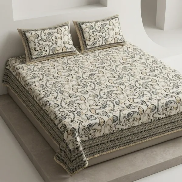White_Cotton_Paisley_Print_King_Size_Bedsheet_With_Pillow_Covers