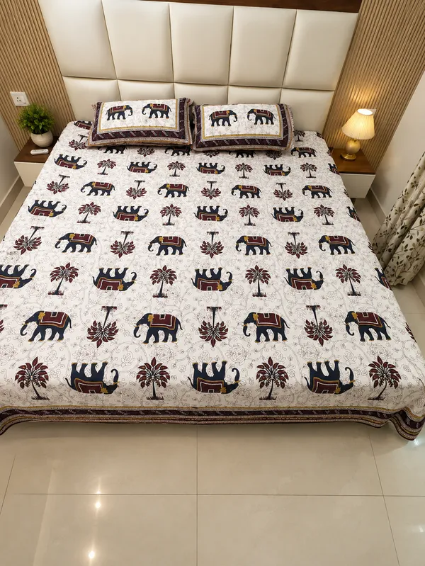 White_And_Black_Cotton_Elephant_Print_King_Size_Bedsheet_With_Pillow_Covers