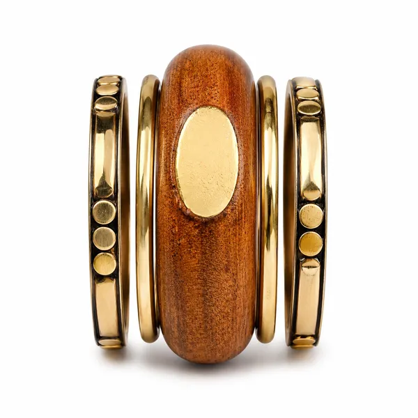 Wooden_Gold_Medallion_Bangle_Set